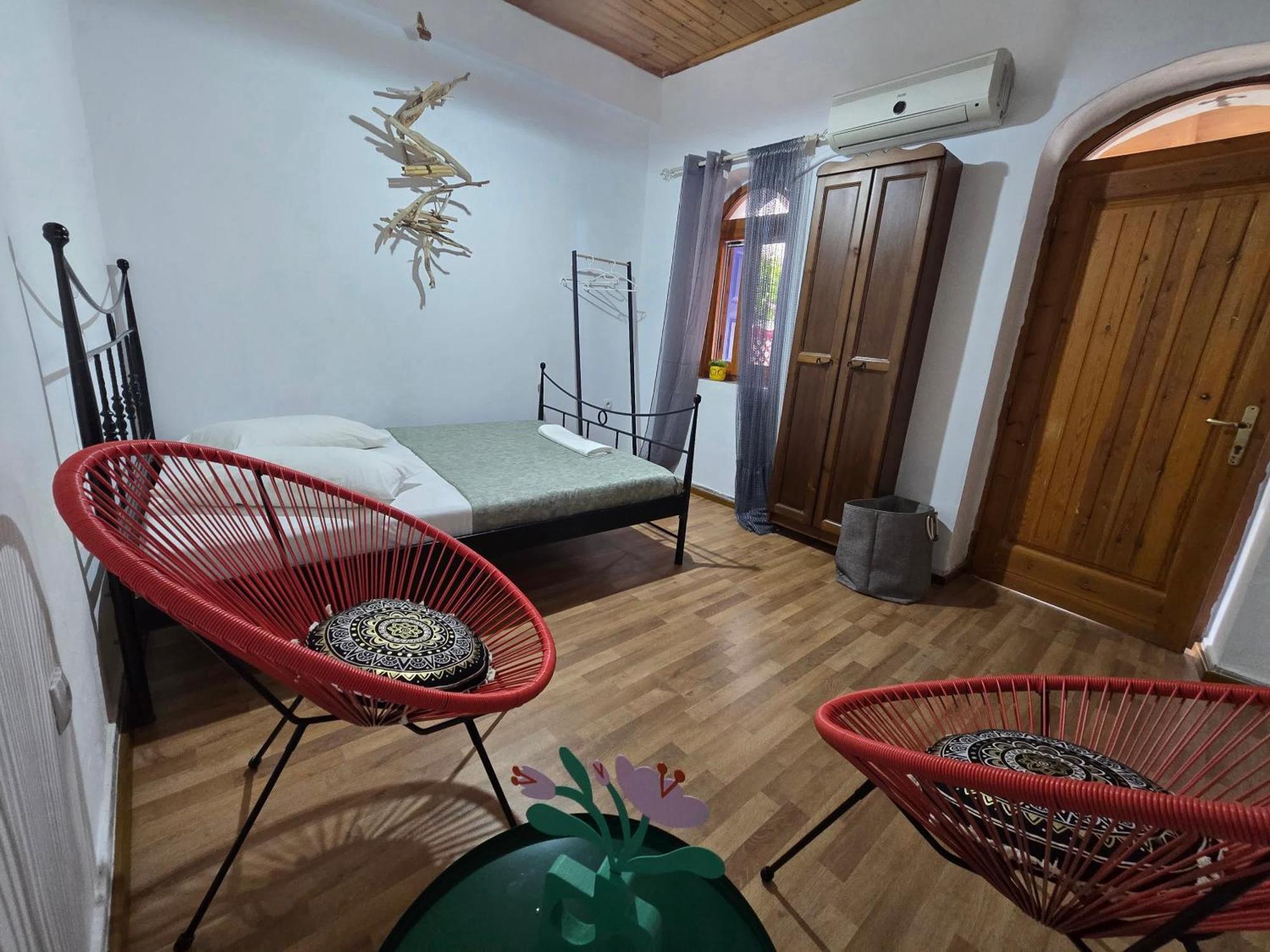 Aglaia Studios Fournoi Екстериор снимка